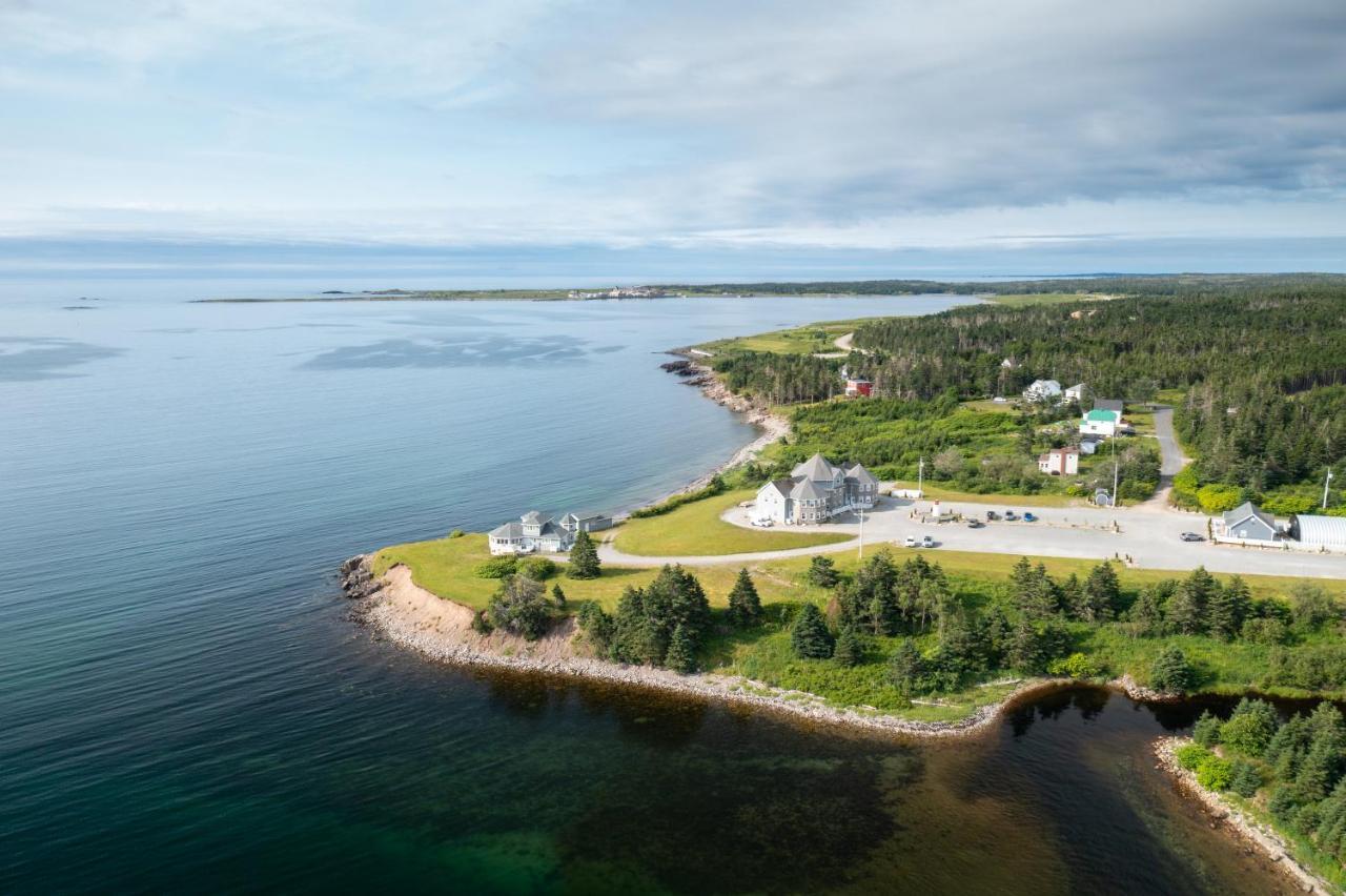 North Star Beach Suites Louisbourg Exterior photo